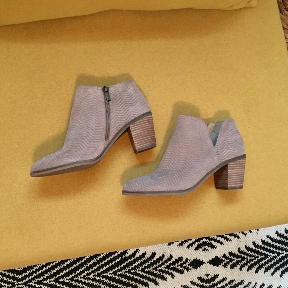 NEW Beige Lucky Brand Booties